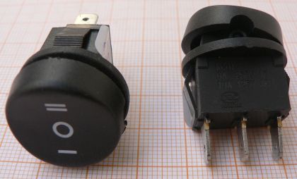 Intre_On-Off-On P Ni 2cir/3po 10A/250V/fi 12 mm 29*15.88mm