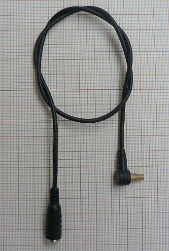 Adaptor de antena, pe cablu, pentru aparatele marca Ericsson: R 600