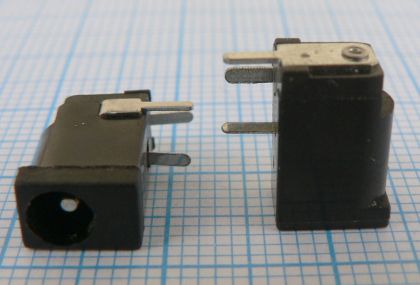 Mufa/conector DC mama,pe placa, 0.8 mm