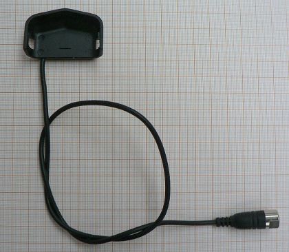 Adaptor de antena, pe cablu, pentru aparatele marca SonyEricsson pentru modelul T65