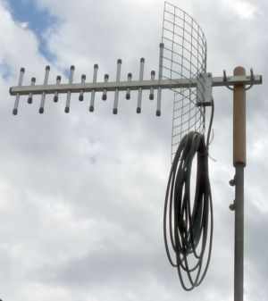 Antena pentru amplificare de semnal,  800-3000 Mhz, 14 dBi