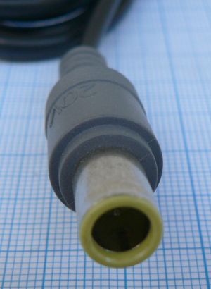 Cablu pentru surse DC 3 fire cu pin interior 7.5x0, 8*5*13, 6, 1m