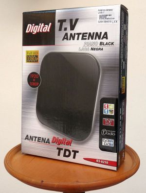 Antena TV, DVB-T, VHF-UHF,castig 36db