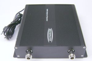 Amplificator/repetor de semnal in reteaua GSM,  600 mp