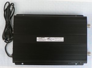 Amplificator/repetor de semnal  in reteaua DCS(1800Mhz),  pentru suprafete de 600 mp