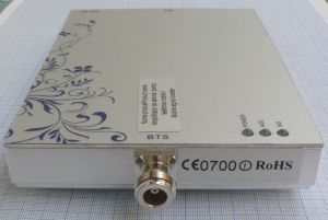 Amplificator/repetor de semnal, in reteaua UMTS(3G), suprafete de 500-1000 mp