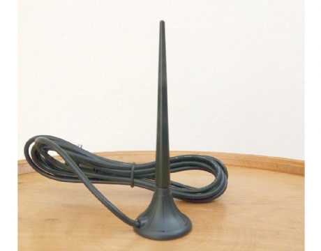 Antena magnetica,pentru amplificare a semnalului in frecventa 900 MHz / 1.8 GHz /2100 GHz, cistig: 2-3 dBi