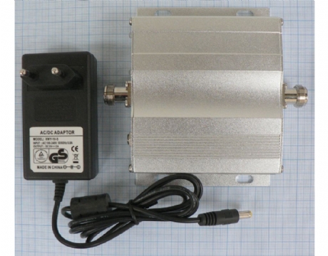 Amplificator/repetor de semnal in reteaua GSM,  suprafete de 50-150m